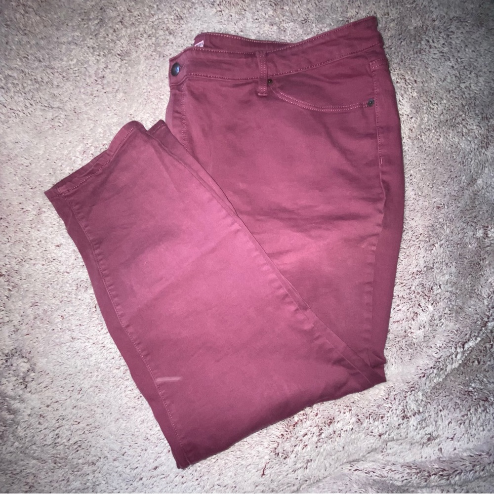 Maroon skinny jeans
